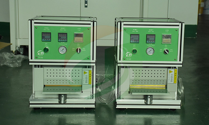 Battery heat sealing machine