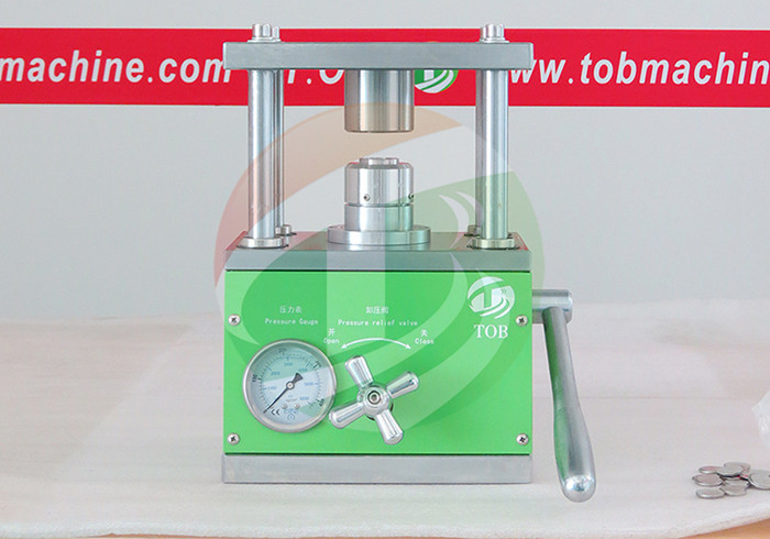 Coin cell crimping machine