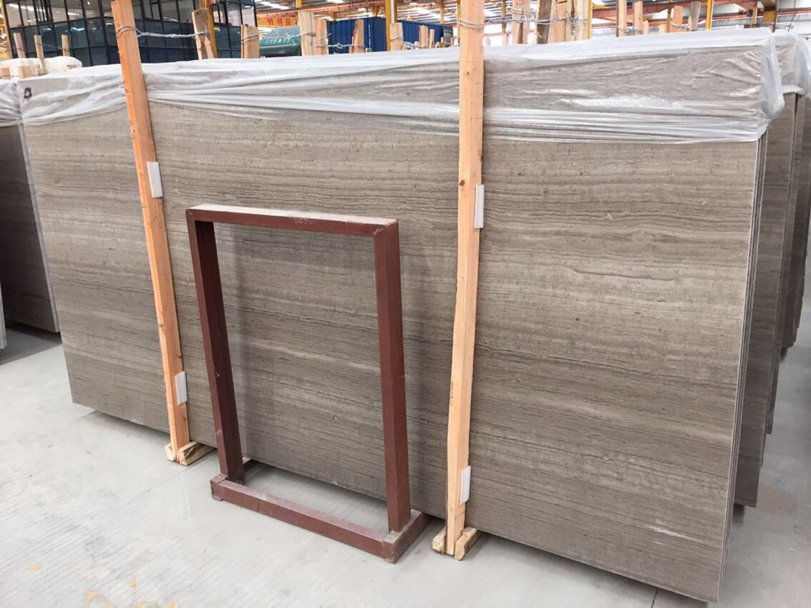 grey Serpeggianto slabs