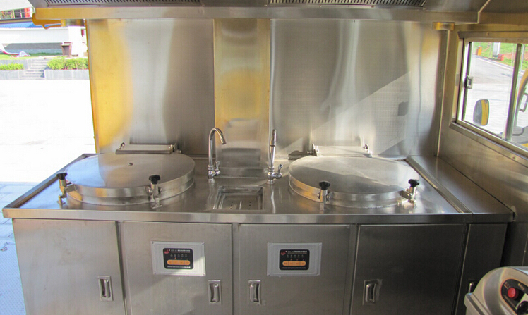 ISUZU emergency mobile kitchen vehicle ISUZU emergency mobile kitchen vehicle