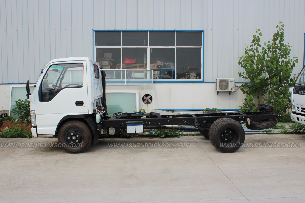 3cbm-5cbm Isuzu Road Sweeping Vehicle chassis 3cbm-5cbm Isuzu Road Sweeping Vehicle chassis
