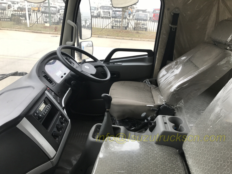 RHD Sewage Vacuum Truck China Dongfeng sewer cleaning trucks RHD Sewage Vacuum Truck China Dongfeng sewer cleaning trucks