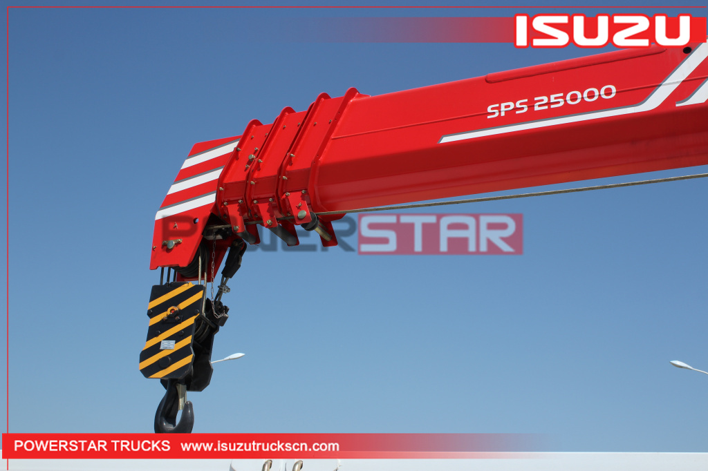 Philippines Custom Isuzu FTR Cargo Truck with Palfinger Telescopic Crane for sale Philippines Custom Isuzu FTR Cargo Truck with Palfinger Telescopic Crane for sale