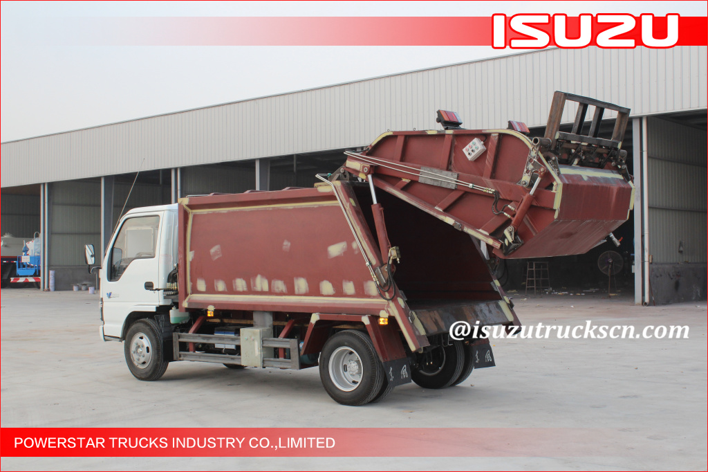 3tons ISUZU Rubbish Compressed Truck with 4KH1 engine