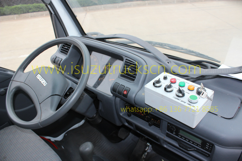 Garbage Compacting Truck Isuzu 4 CBM detail specification and pictures Garbage Compacting Truck Isuzu 4 CBM detail specification and pictures