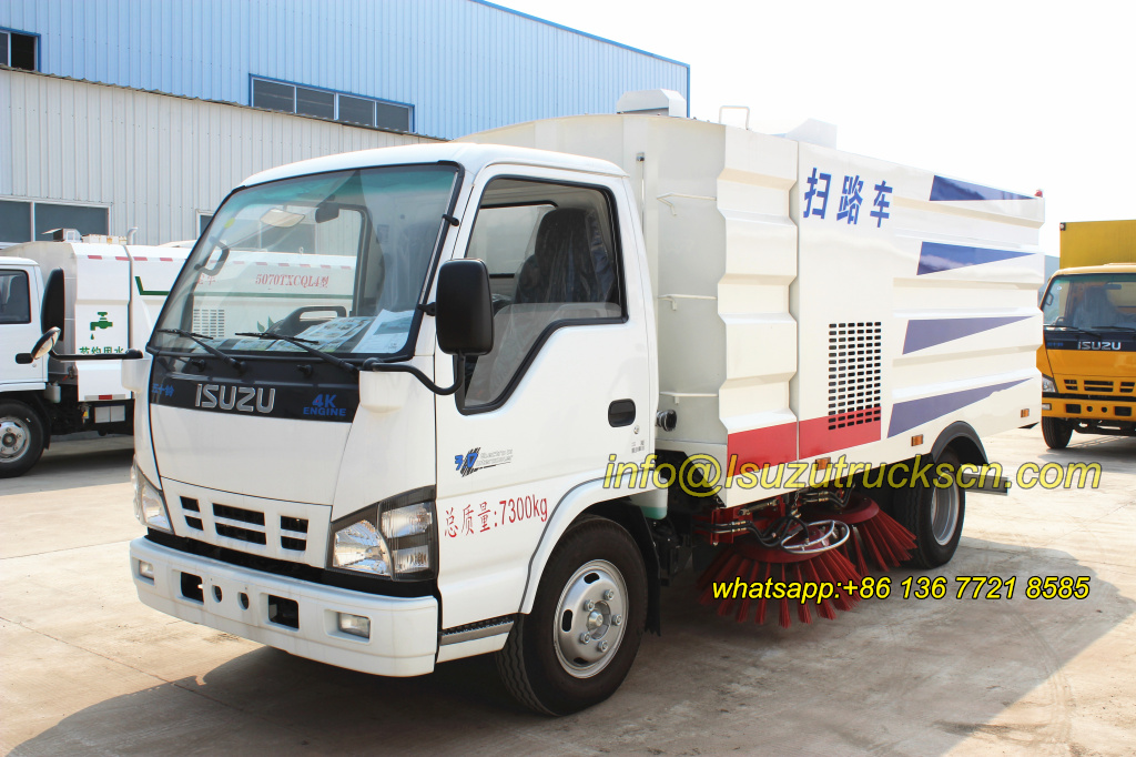 Road Sweeper Truck Isuzu overview pictures