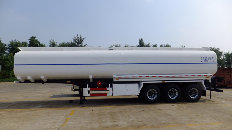 Factory high quality oil transport fuel tanker semi trailer 45000 liters fuel tank trailer Factory high quality oil transport fuel tanker semi trailer 45000 liters fuel tank trailer