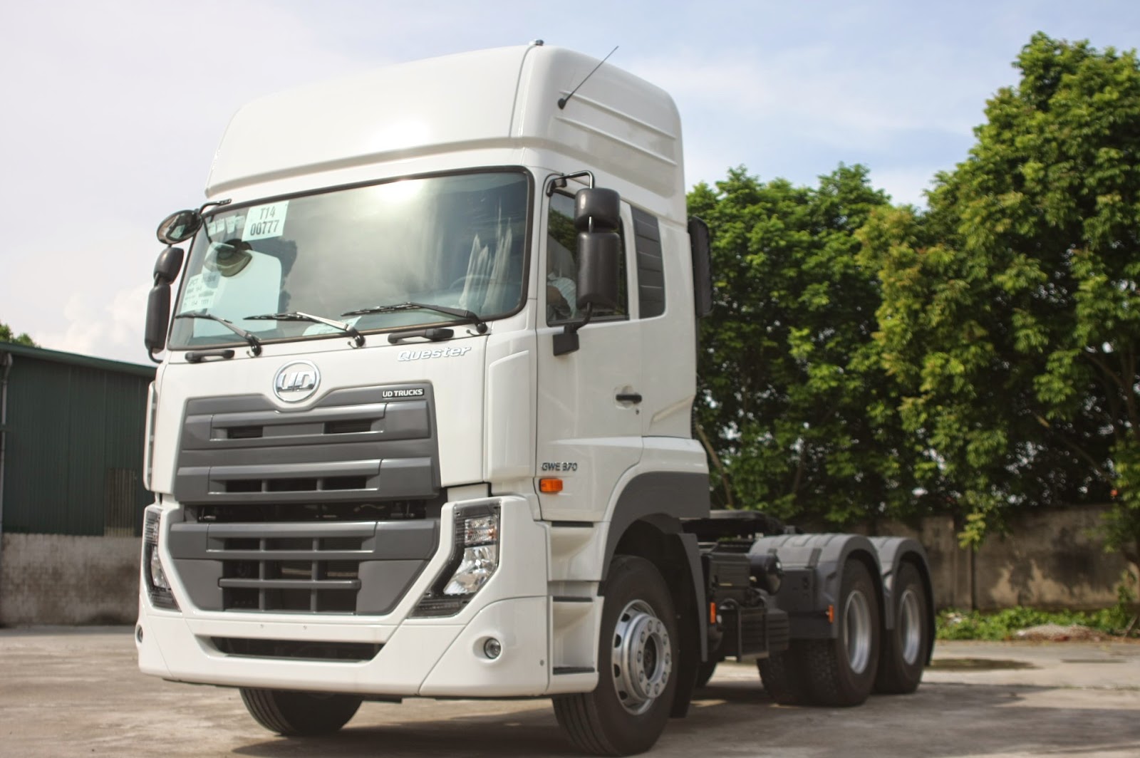 Prime Mover UD Quester Tractor trucks detail pictures Prime Mover UD Quester Tractor trucks detail pictures