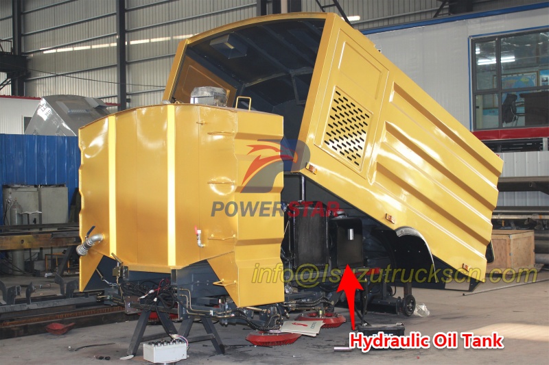 Hydraulic oil tank for road sweeper kit super structure picture Hydraulic oil tank for road sweeper kit super structure picture