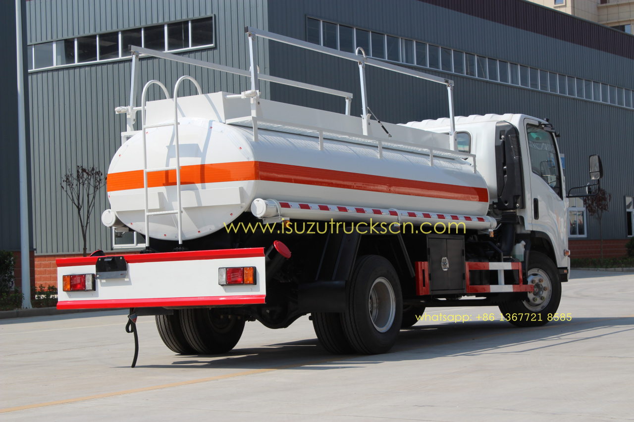 Isuzu 5000L NPR ELF diesel gaoline refuel tank truck oil tank truck for dubai Africa Isuzu 5000L NPR ELF diesel gaoline refuel tank truck oil tank truck for dubai Africa