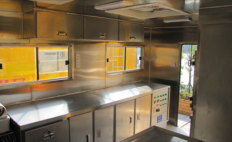 ISUZU emergency mobile kitchen vehicle ISUZU emergency mobile kitchen vehicle