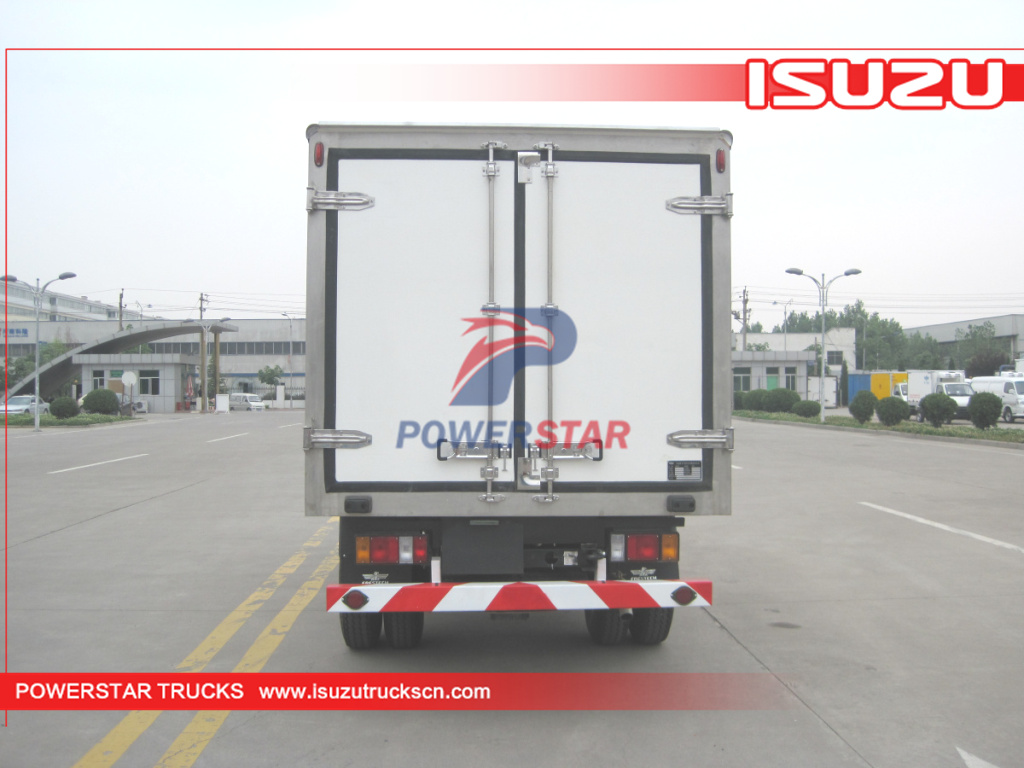 ISUZU 3 Ton Refrigerated Truck with cooling system Freezer ISUZU 3 Ton Refrigerated Truck with cooling system Freezer