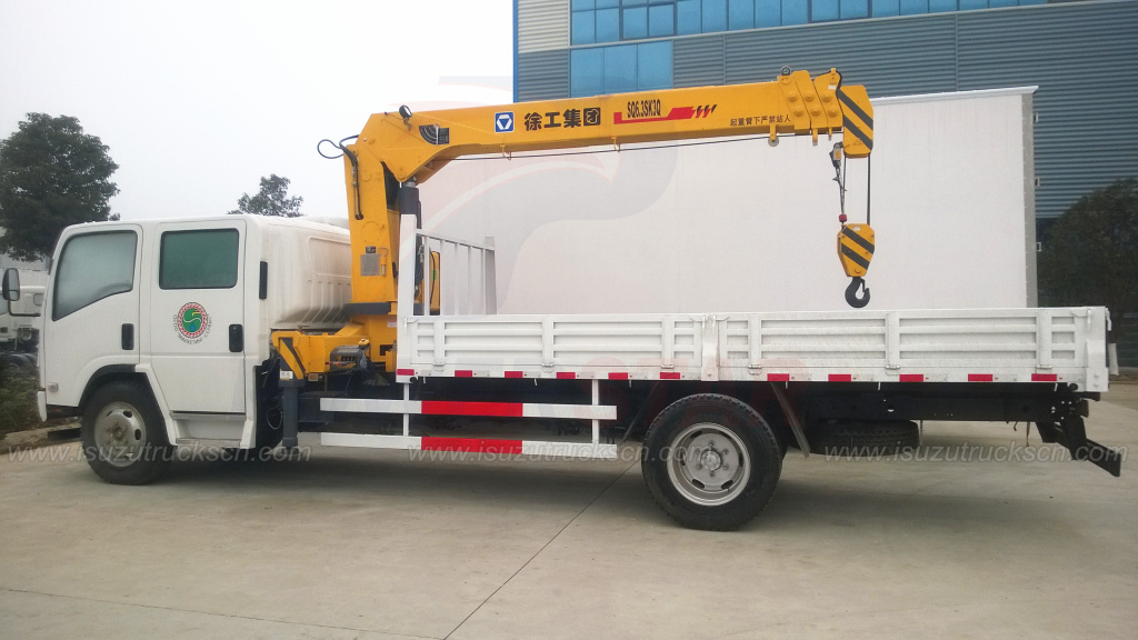 Double Cabin ISUZU NPR ELF Crane Trucks with 6.3Ton Telescopic Boom Truck Double Cabin ISUZU NPR ELF Crane Trucks with 6.3Ton Telescopic Boom Truck