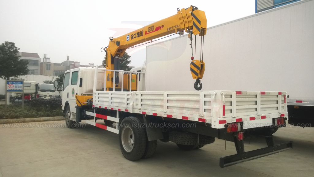 Double Cabin ISUZU NPR ELF Crane Trucks with 6.3Ton Telescopic Boom Truck Double Cabin ISUZU NPR ELF Crane Trucks with 6.3Ton Telescopic Boom Truck