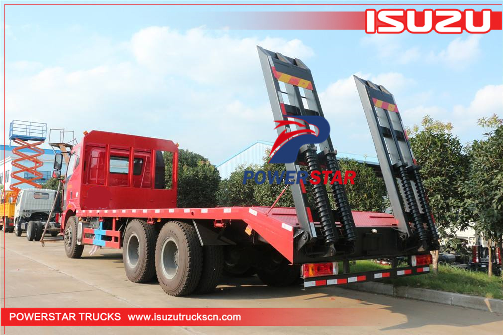 ISUZU GIGA Self Loader/Excavator Carrier/Flat bed Cargo Truck for sale ISUZU GIGA Self Loader/Excavator Carrier/Flat bed Cargo Truck for sale