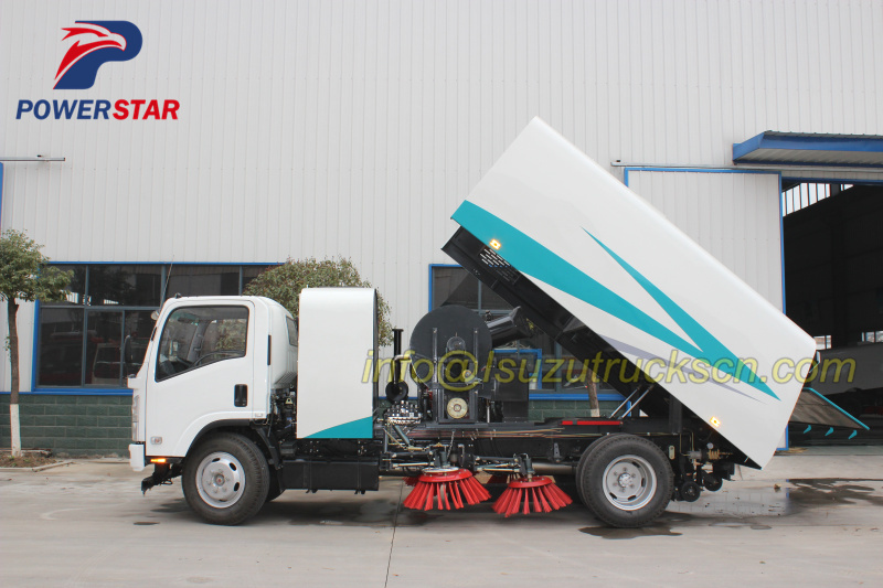 Japanese brand High performance road sweeping vehicle Isuzu NPR with 10cbm pictures