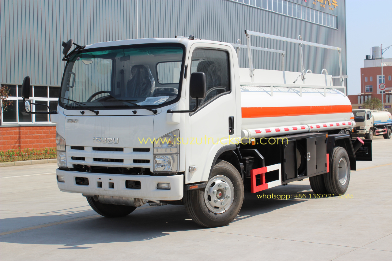 Isuzu 5000L NPR ELF diesel gaoline refuel tank truck oil tank truck Isuzu 5000L NPR ELF diesel gaoline refuel tank truck oil tank truck