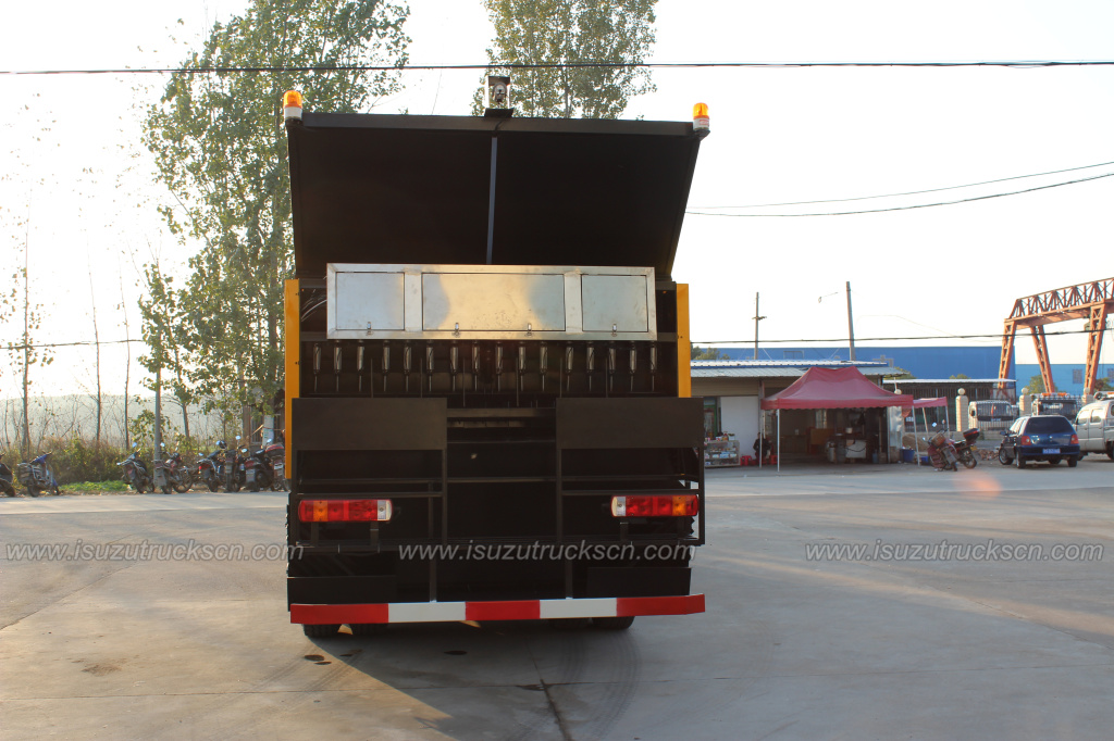 ISUZU FVZ FXZ Synchronous Chip Sealer Truck with 8m3 Aggregate Bin ISUZU FVZ FXZ Synchronous Chip Sealer Truck with 8m3 Aggregate Bin