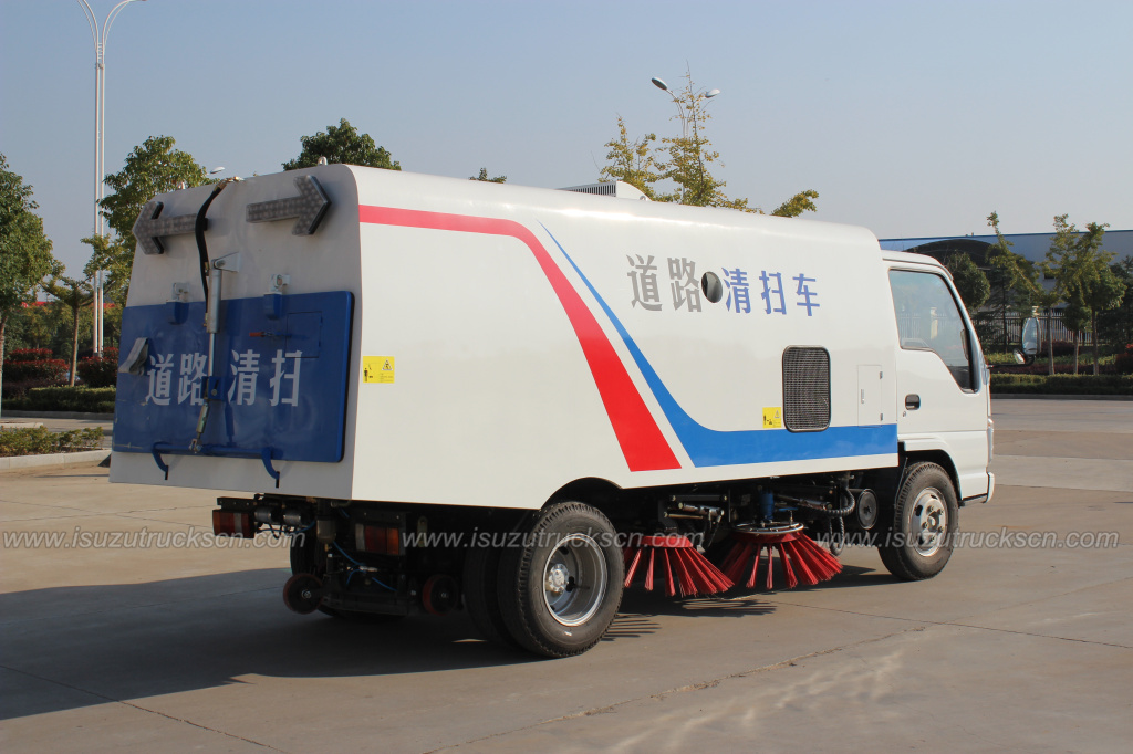 ISUZU NKR 3cbm-5cbm Isuzu Road Sweeping Vehicle ISUZU NKR 3cbm-5cbm Isuzu Road Sweeping Vehicle