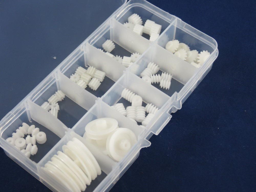 Plastic spur gears Plastic spur gears