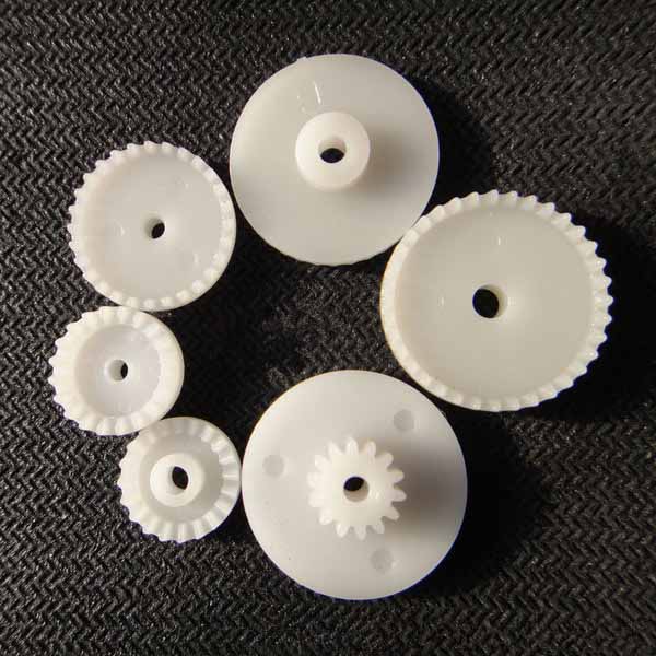 Plastic crown gears Plastic crown gears