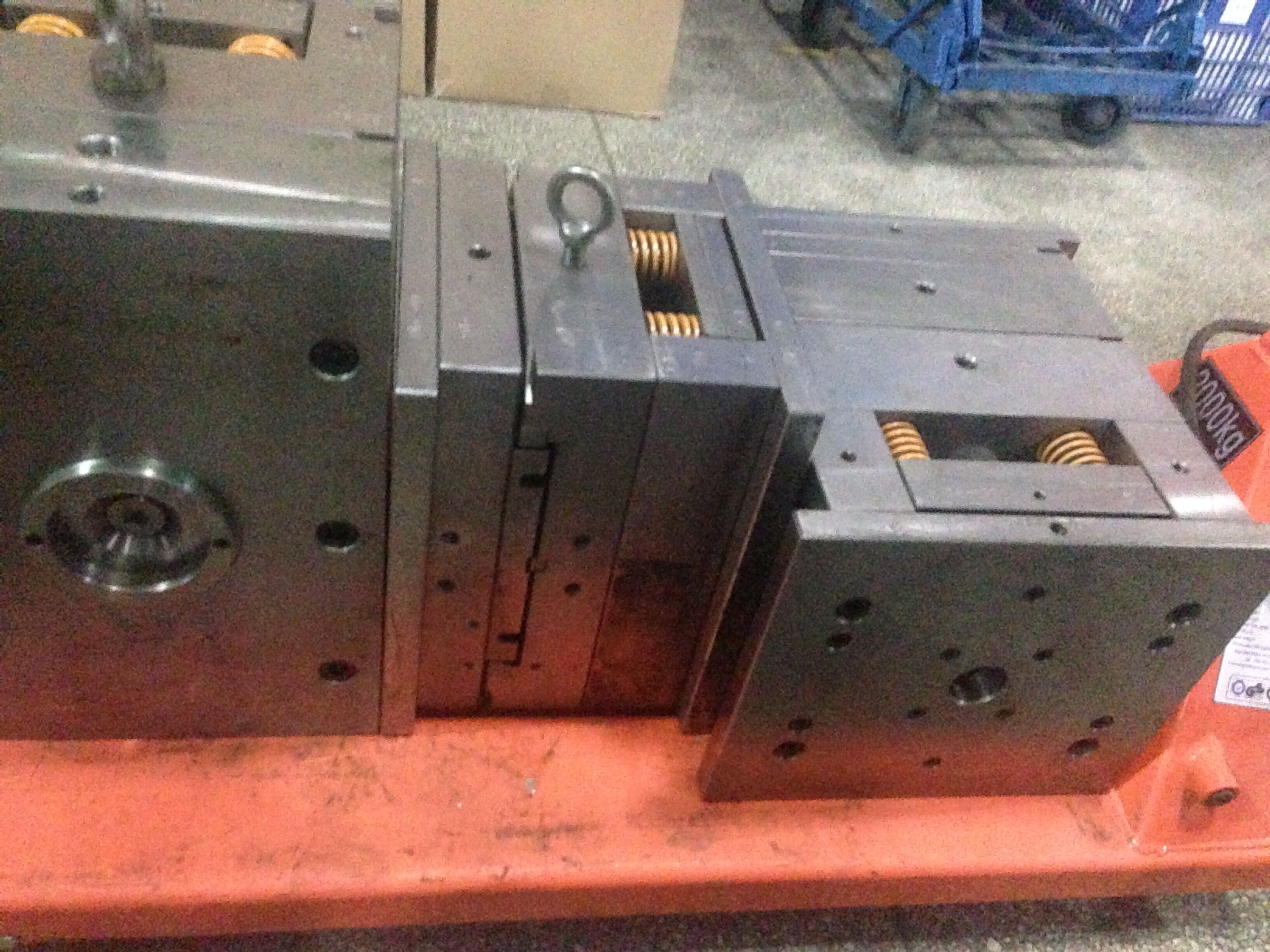 plastic injection mould for parts