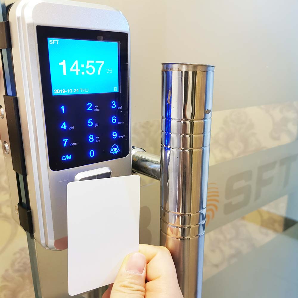 Glass Fingeprint Access Control