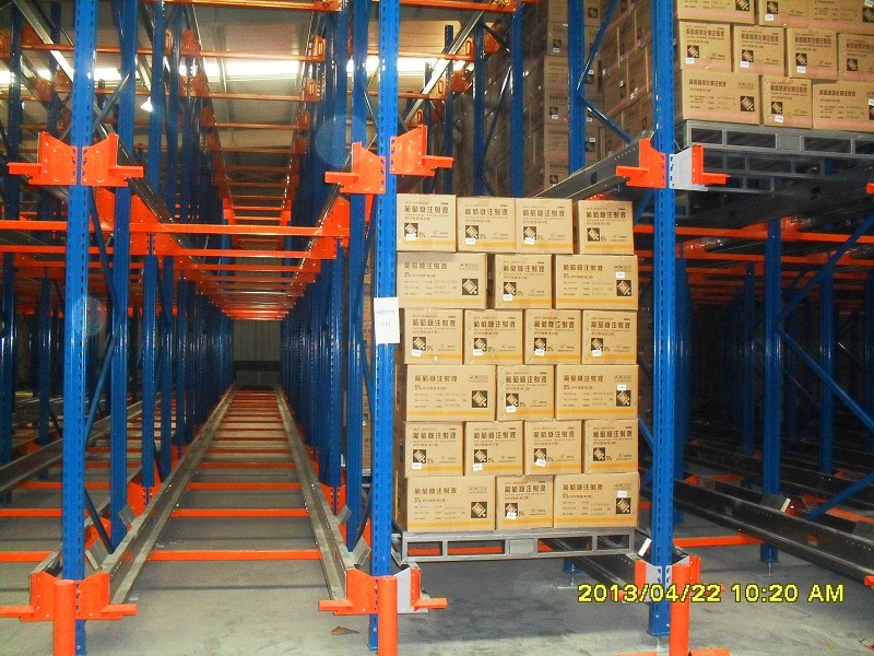 Customized Radio Shuttle Racking