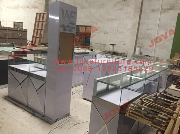 jewelery kiosk manufacturers