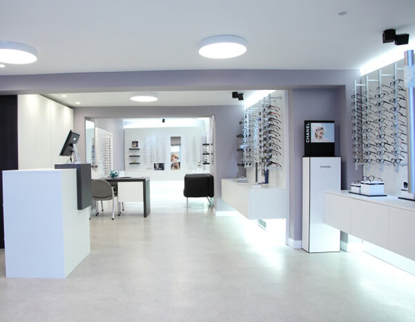 eyeglass shop displays eyeglass shop displays
