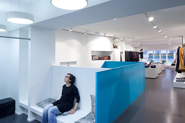 womens fashion store wait area womens fashion store wait area