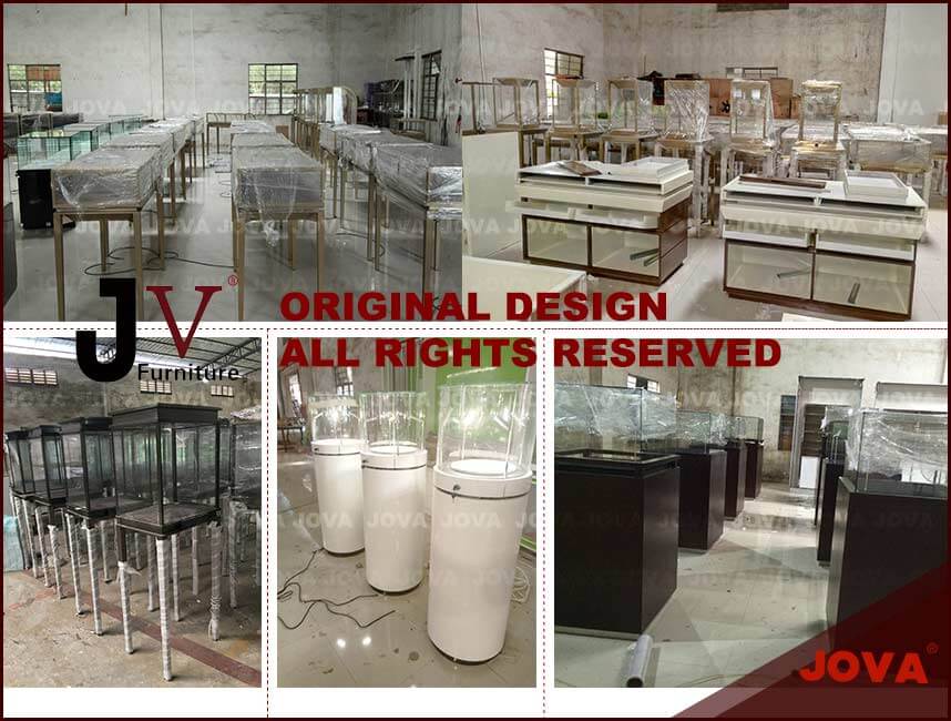 pedestal display case manufacturers