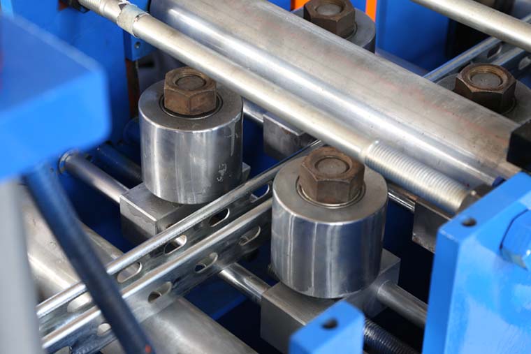 Solar Panel Frame Roll Forming Machine Solar Panel Frame Roll Forming Machine