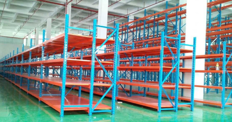 wide span shelving