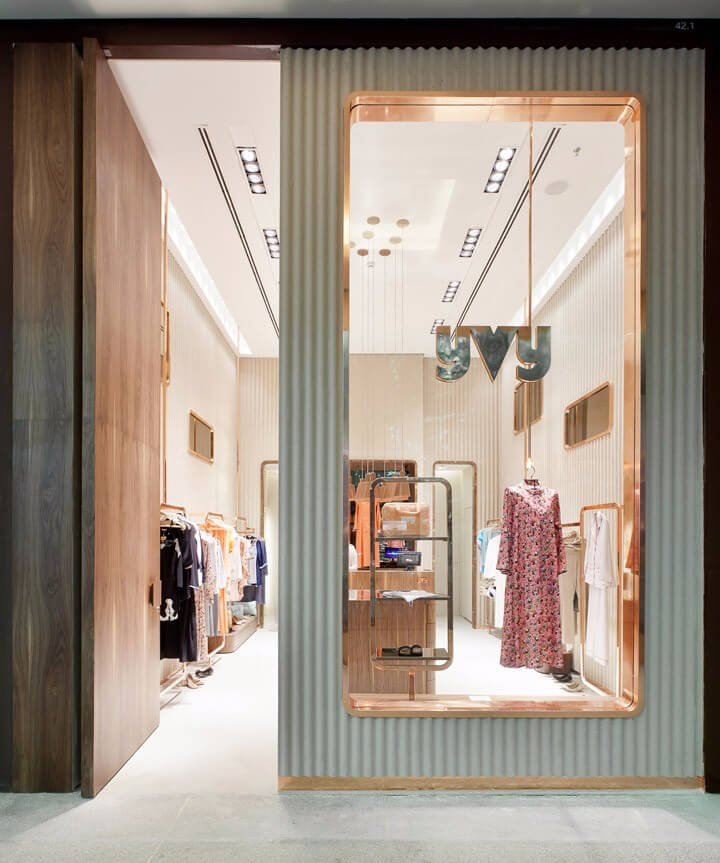 garments shop window design garments shop window design