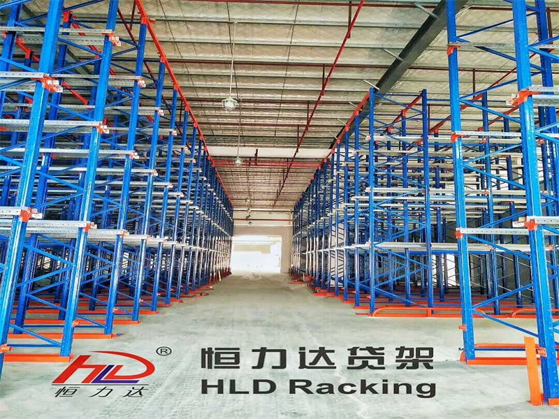 Drive in warehouse racking