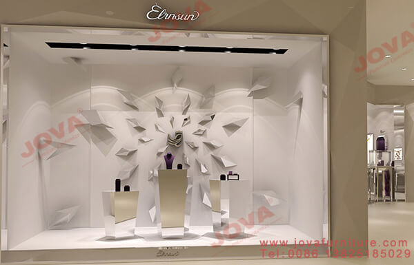 jewellery shop window display jewellery shop window display