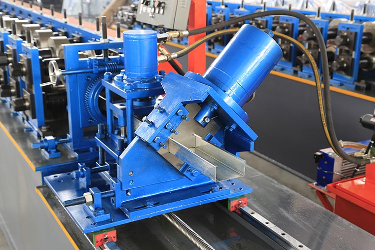 High Speed C Purlin Roll Forming Machine High Speed C Purlin Roll Forming Machine