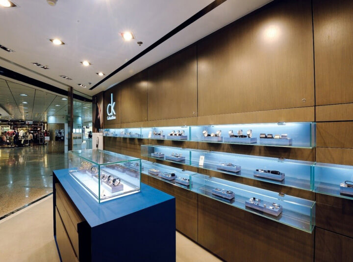 watch store interior design