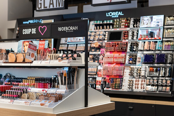 cosmetic store fixtures