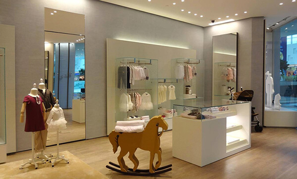 modern retail shop design