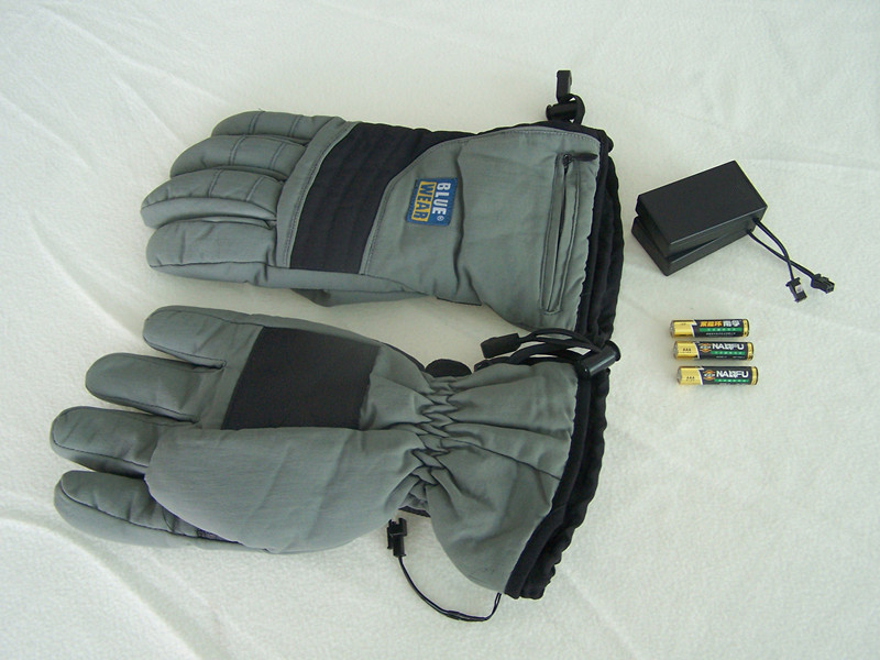 heated winter gloves