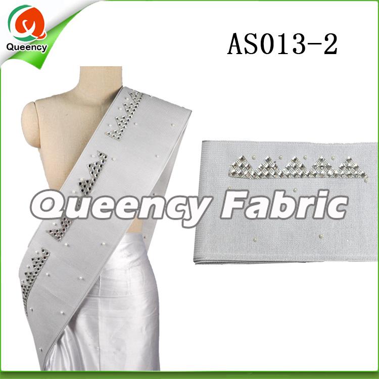 ASO OKE HEADTIE IN SILVER ASO OKE HEADTIE IN SILVER