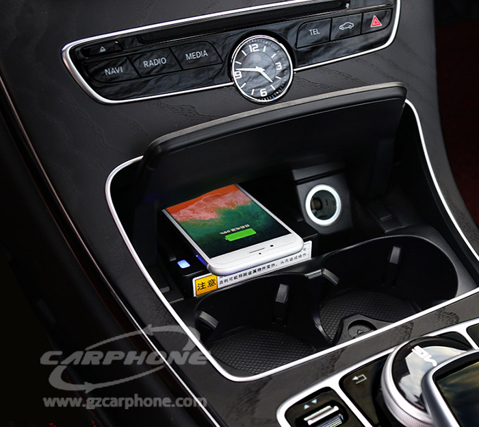 iPhone wireless charger for Mercedes
