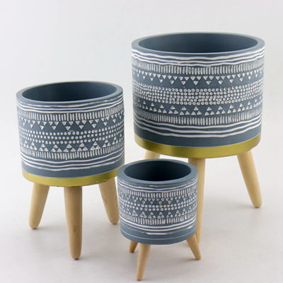 Concrete Planter With Wood Stand Concrete Planter With Wood Stand