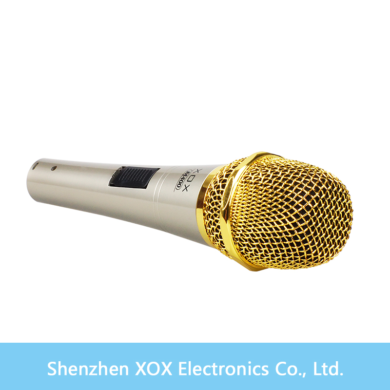 Dynamic microphone for online singing