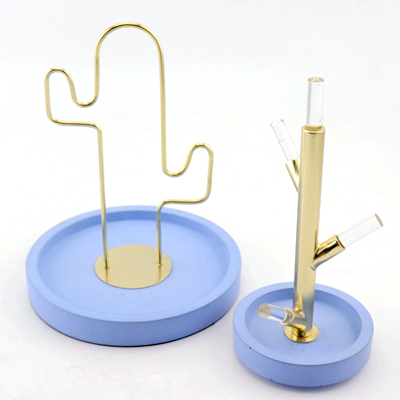 Cactus Cement Ring Cone Metal Jewelry Stand Cactus Cement Ring Cone Metal Jewelry Stand