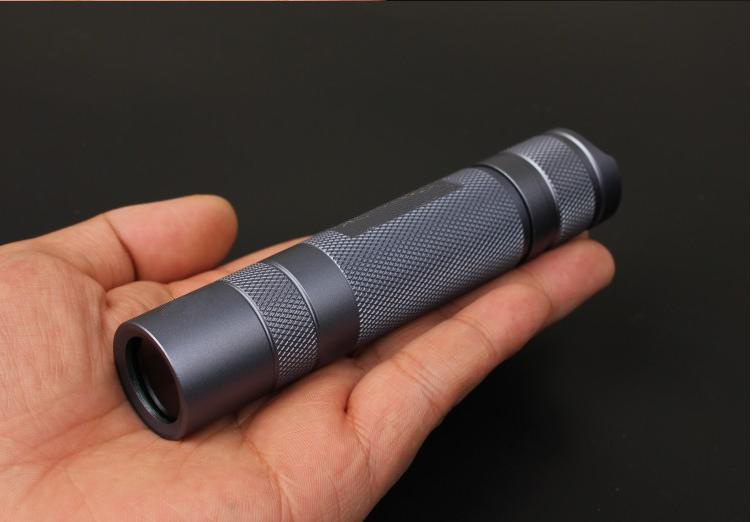 Small Portable UV Flashlight Small Portable UV Flashlight