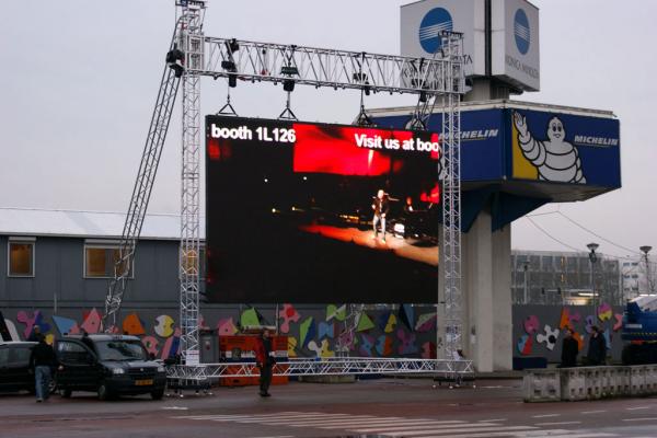 outdoor led video display