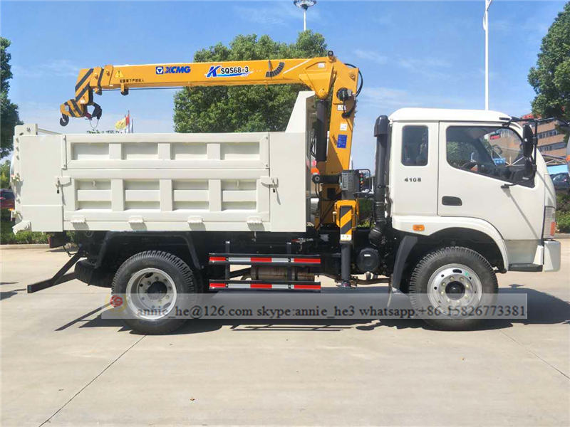 Dump truck with mini crane